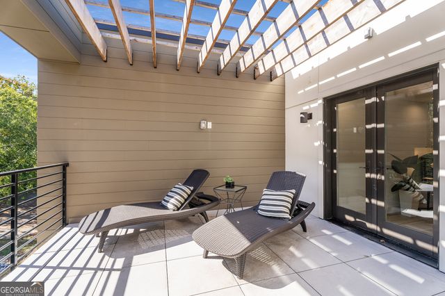 1099 North Avenue NE 12, Atlanta, GA 30307