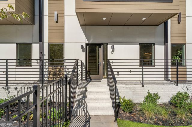 1099 North Avenue NE 12, Atlanta, GA 30307