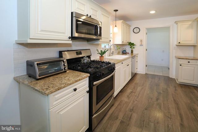 608 SHUNPIKE RD, Cape May, NJ 08204