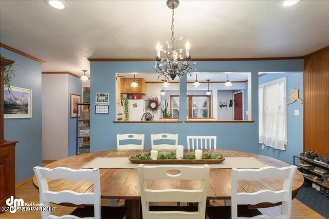 10833 E Twin Peaks Court, Palmer, AK 99645