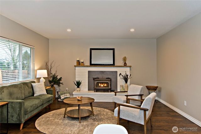 42801 264th Avenue SE, Enumclaw, WA 98022