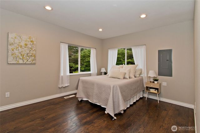 42801 264th Avenue SE, Enumclaw, WA 98022