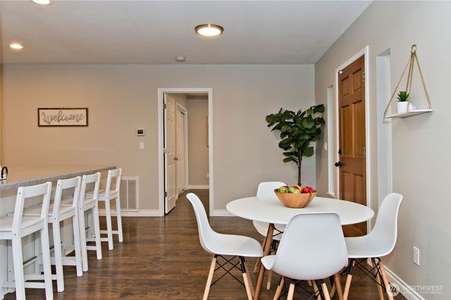 42801 264th Avenue SE, Enumclaw, WA 98022