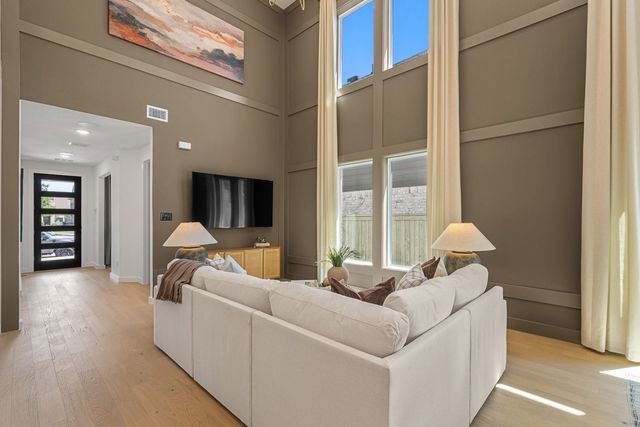1616 Peridot Parkway, Mesquite, TX 75181