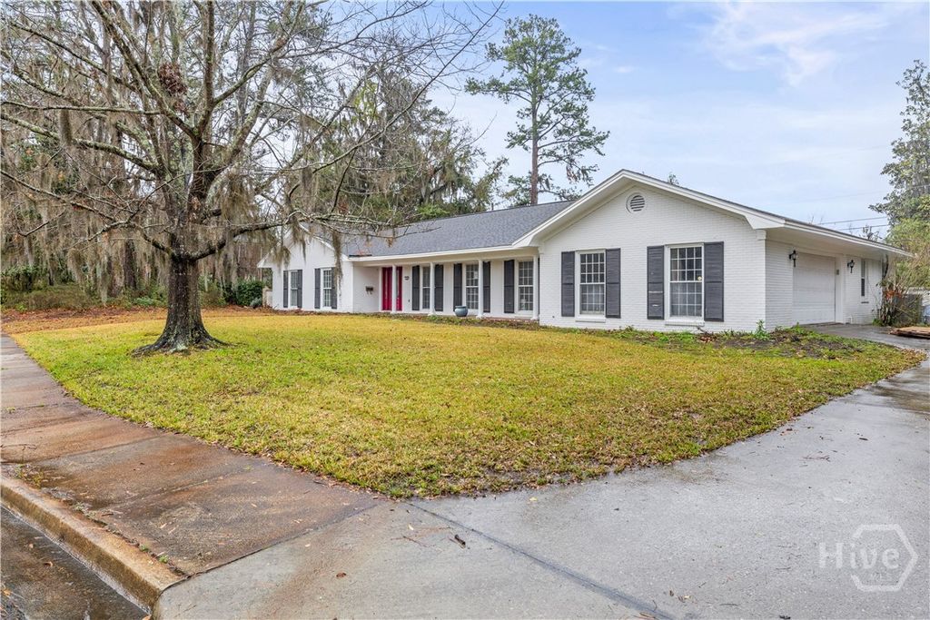 206 Stuart Street, Savannah, GA 31405