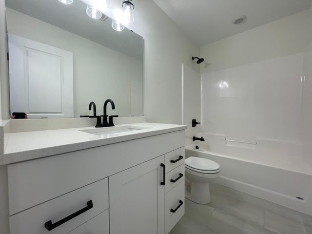 2153 Ponderosa Place SW, Rochester, MN 55902