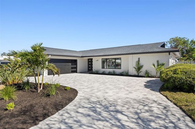 475 ISLAND WAY, Clearwater, FL 33767