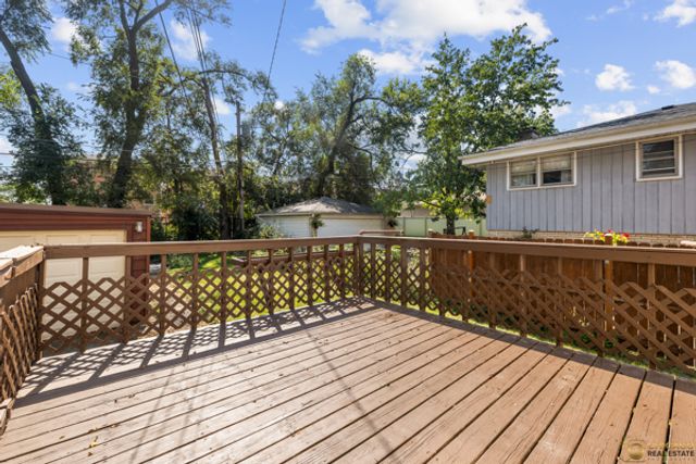 8715 Ridge Street, River Grove, IL 60171