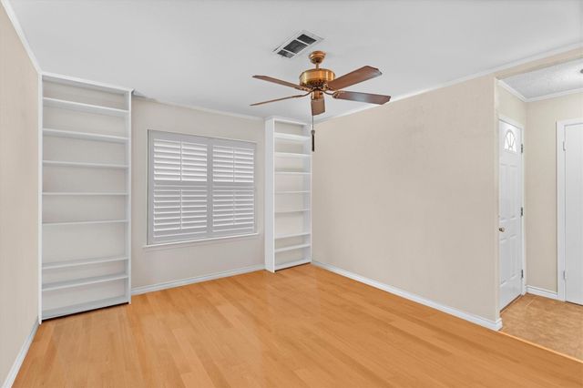 717 Mark Street, Deer Park, TX 77536