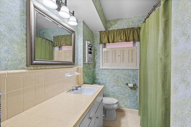 717 Mark Street, Deer Park, TX 77536