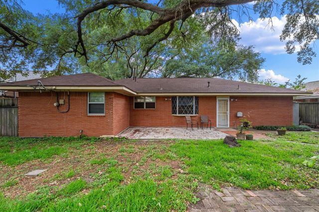 717 Mark Street, Deer Park, TX 77536