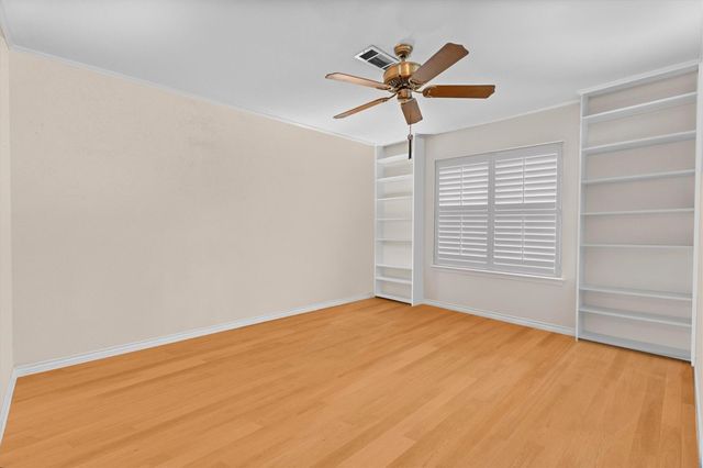 717 Mark Street, Deer Park, TX 77536