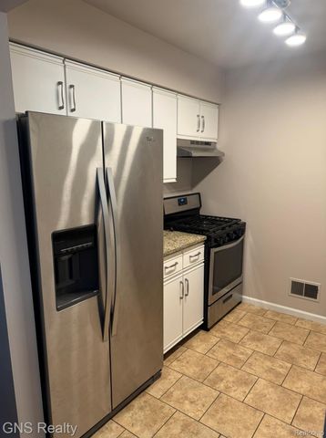 604 Millard Avenue, Royal Oak, MI 48073