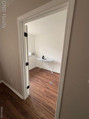 604 Millard Avenue, Royal Oak, MI 48073