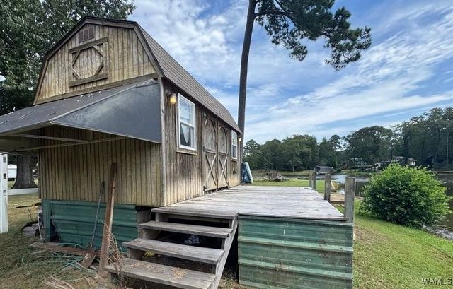 124 Clear Creek, Akron, AL 35441