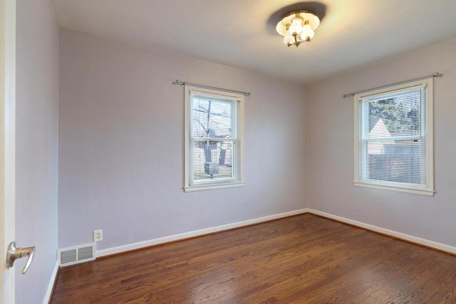 4320 Wilson ROAD, Kenosha, WI 53142