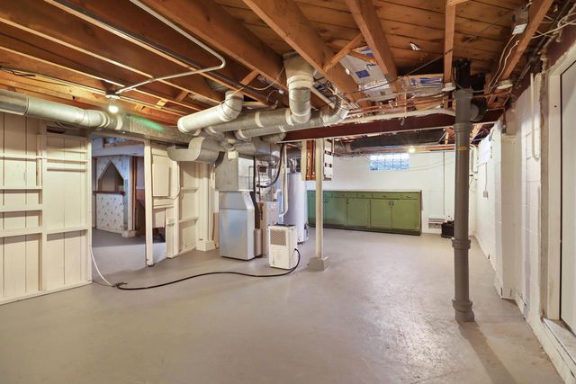 4320 Wilson ROAD, Kenosha, WI 53142