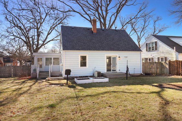 4320 Wilson ROAD, Kenosha, WI 53142