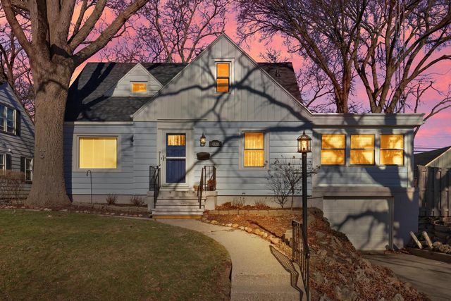 4320 Wilson ROAD, Kenosha, WI 53142