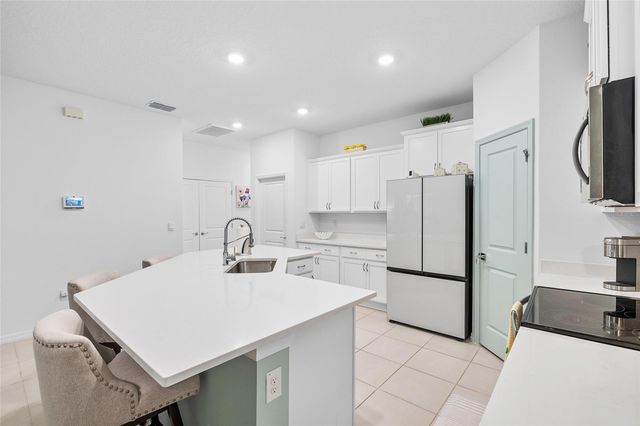 8498 BOLD CYPRESS LANE, Wesley Chapel, FL 33545