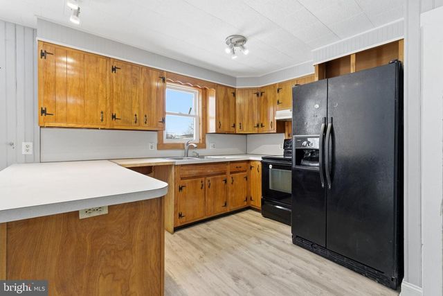 517 E MAIN ST, Birdsboro, PA 19508