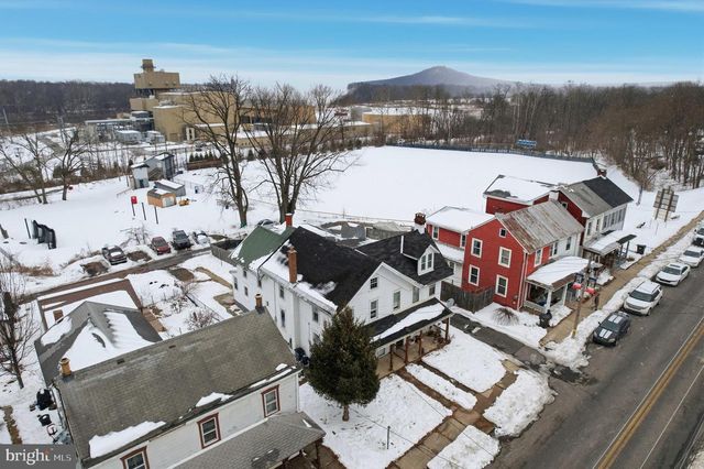 517 E MAIN ST, Birdsboro, PA 19508