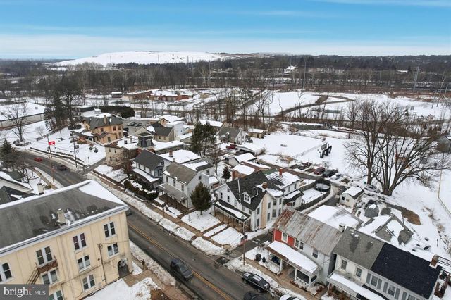 517 E MAIN ST, Birdsboro, PA 19508