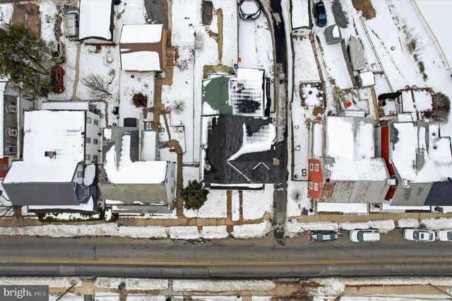 517 E MAIN ST, Birdsboro, PA 19508