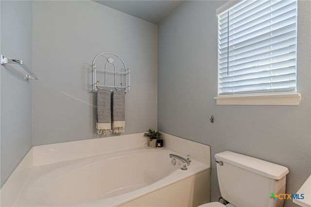 2369 Carson Loop, New Braunfels, TX 78130
