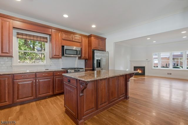 16 Lacey Ave, Long Hill Twp., NJ 07933