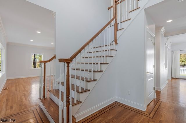 16 Lacey Ave, Long Hill Twp., NJ 07933