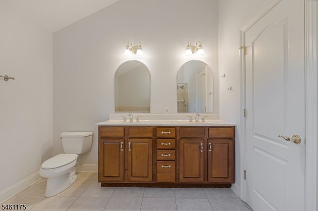 16 Lacey Ave, Long Hill Twp., NJ 07933
