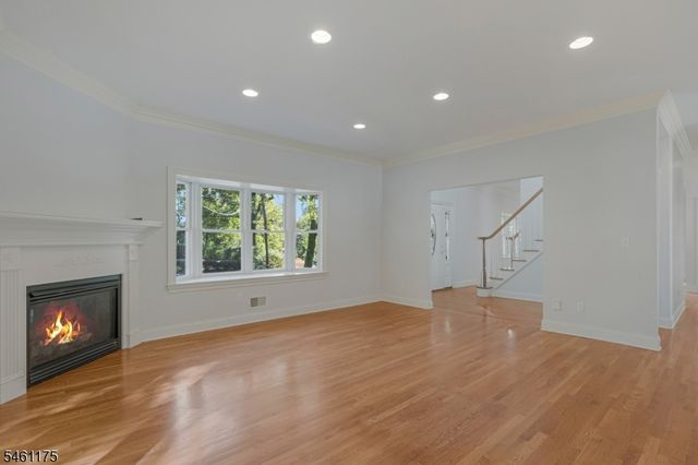 16 Lacey Ave, Long Hill Twp., NJ 07933