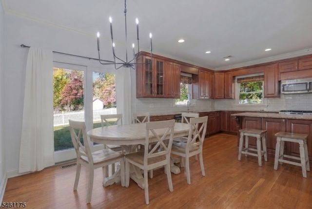 16 Lacey Ave, Long Hill Twp., NJ 07933