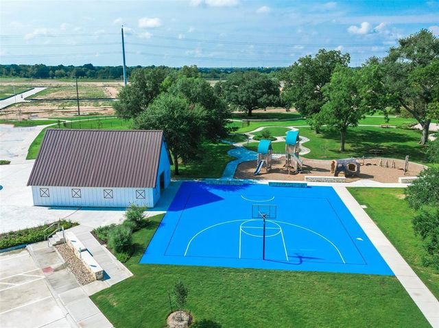 17943 Grain Auger Road, Hockley, TX 77447