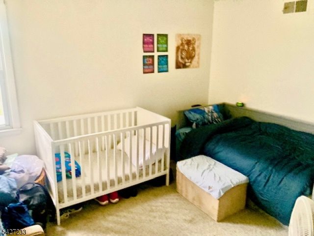 433 Preakness Ave, Paterson City, NJ 07502