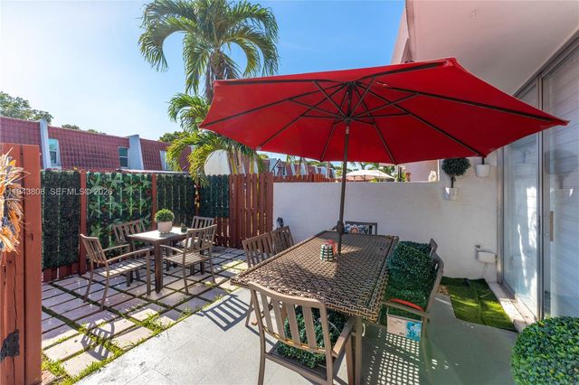 13835 SW 84th St 503, Miami, FL 33183