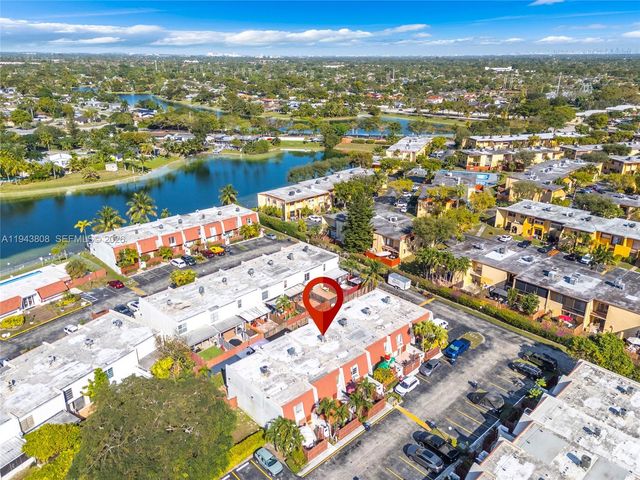 13835 SW 84th St 503, Miami, FL 33183