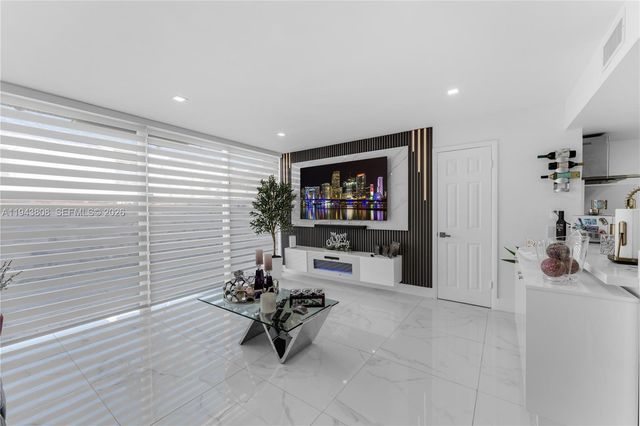 13835 SW 84th St 503, Miami, FL 33183