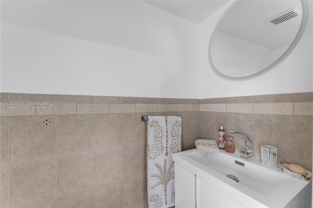 13835 SW 84th St 503, Miami, FL 33183