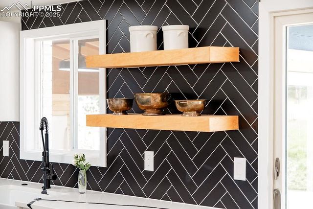 7814 Village Road, Parker, CO 80134