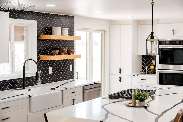 7814 Village Road, Parker, CO 80134