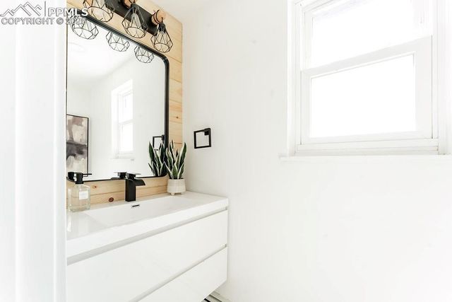 7814 Village Road, Parker, CO 80134