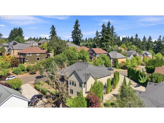2270 ROGUE Way, West Linn, OR 97068
