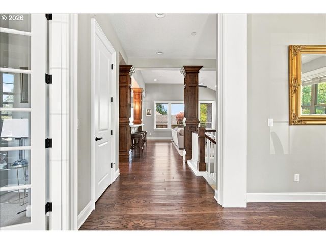 2270 ROGUE Way, West Linn, OR 97068