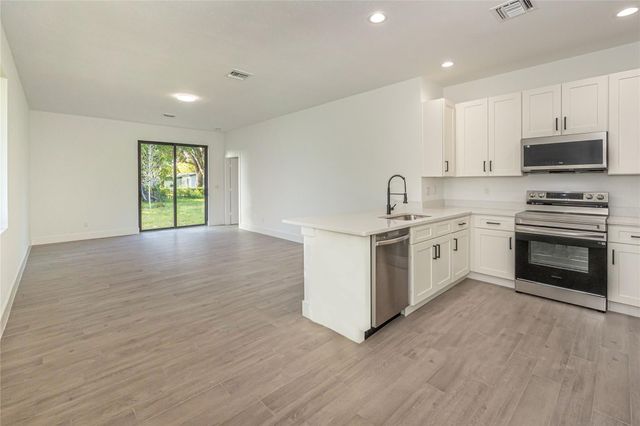 1605 N 23rd st, Fort Pierce, FL 34950