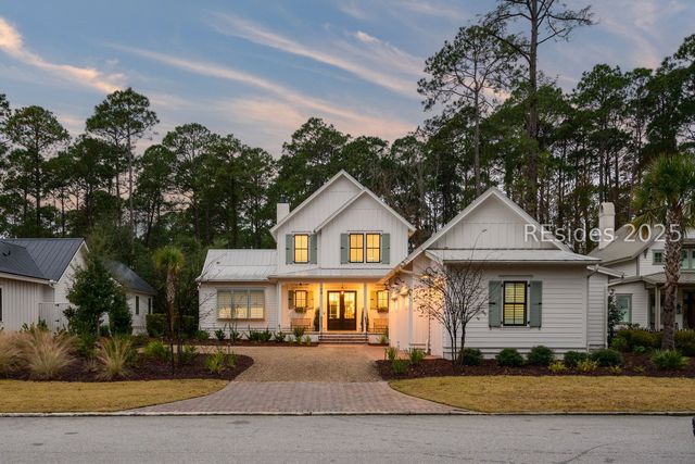74 Hunting Lodge Rd, Bluffton, SC 29910