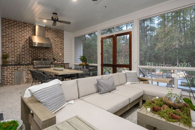 74 Hunting Lodge Rd, Bluffton, SC 29910