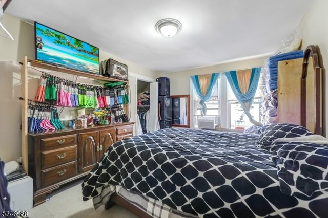 462 Rosa Parks Blvd, Paterson City, NJ 07501