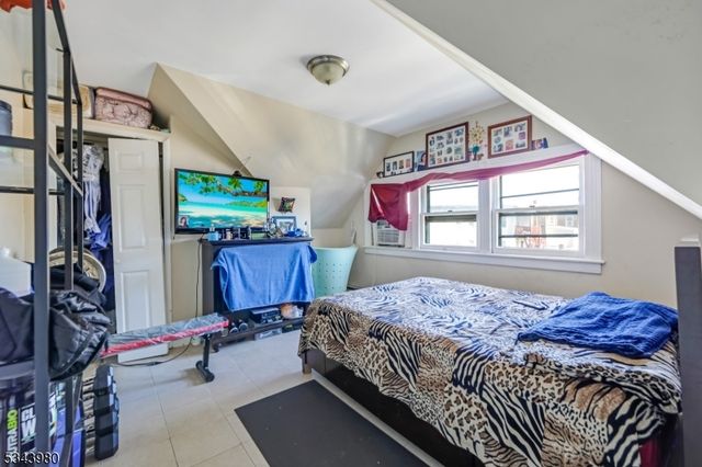 462 Rosa Parks Blvd, Paterson City, NJ 07501